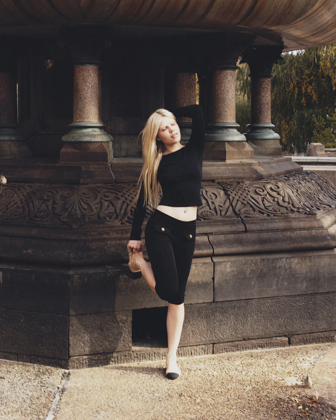 Button Capris - Webnetwoks